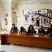 Conferenza stampa - -