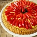 Crostata con Fragole e Crema - -