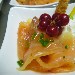 Salmone affumicato su ricotta di pecora montata - -