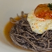 Spaghetti alla chitarra viola con stracciatella e gambero rosso crudo - -