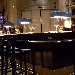 Ristorante Langosteria Caf - Milano - L'illuminazione del bancone del bar non incide solo sull'atmosfera ad esempio i giochi di luce possono pesare sul comportamento della clientela. Non sottovalutiamone l'importanza